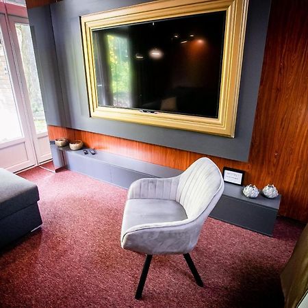 Motel1- A Megfizetheto Luxus! Дунауйварош Экстерьер фото