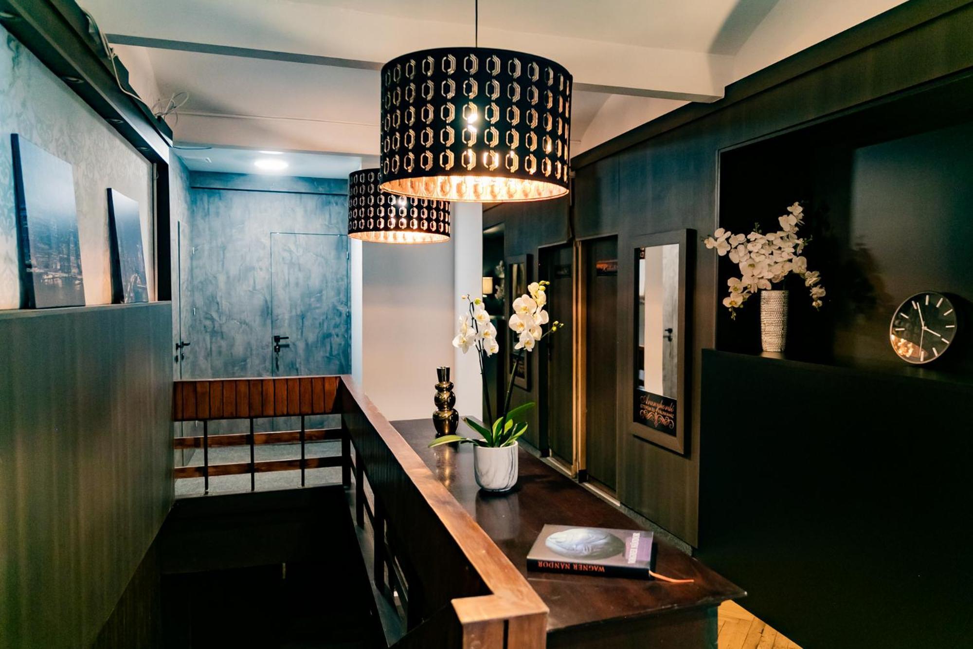 Motel1- A Megfizetheto Luxus! Дунауйварош Экстерьер фото